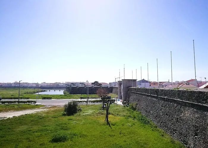 Peniche's Blue & White Peniche