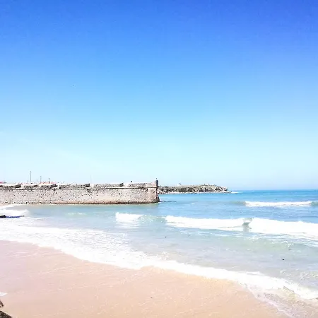 Peniche's Blue & White Apartment Peniche