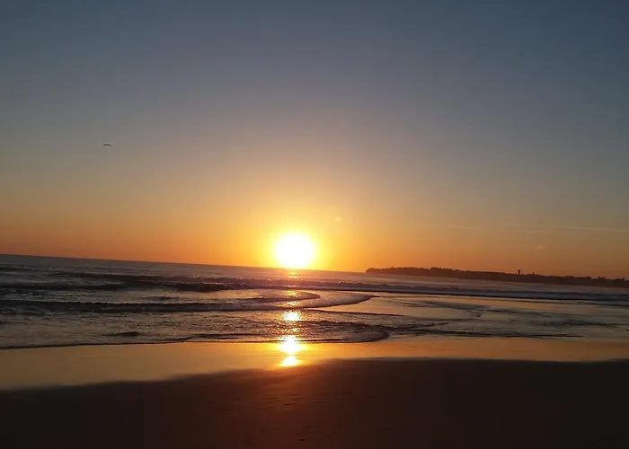 Peniche's Blue & White Daire