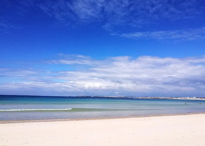 Daire Peniche's Blue & White